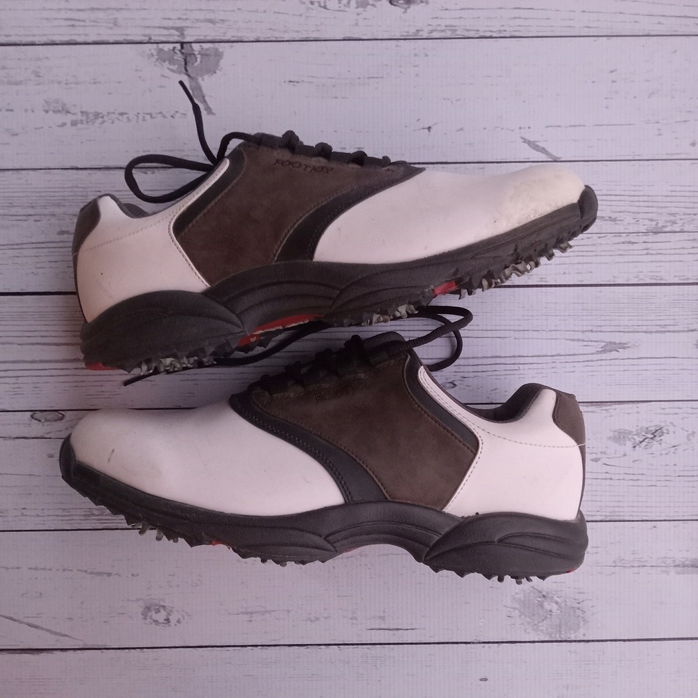 FootJoy Men's Size 10.5M Classic Saddle Golf Shoes‎ Spiked Cleats Athletic